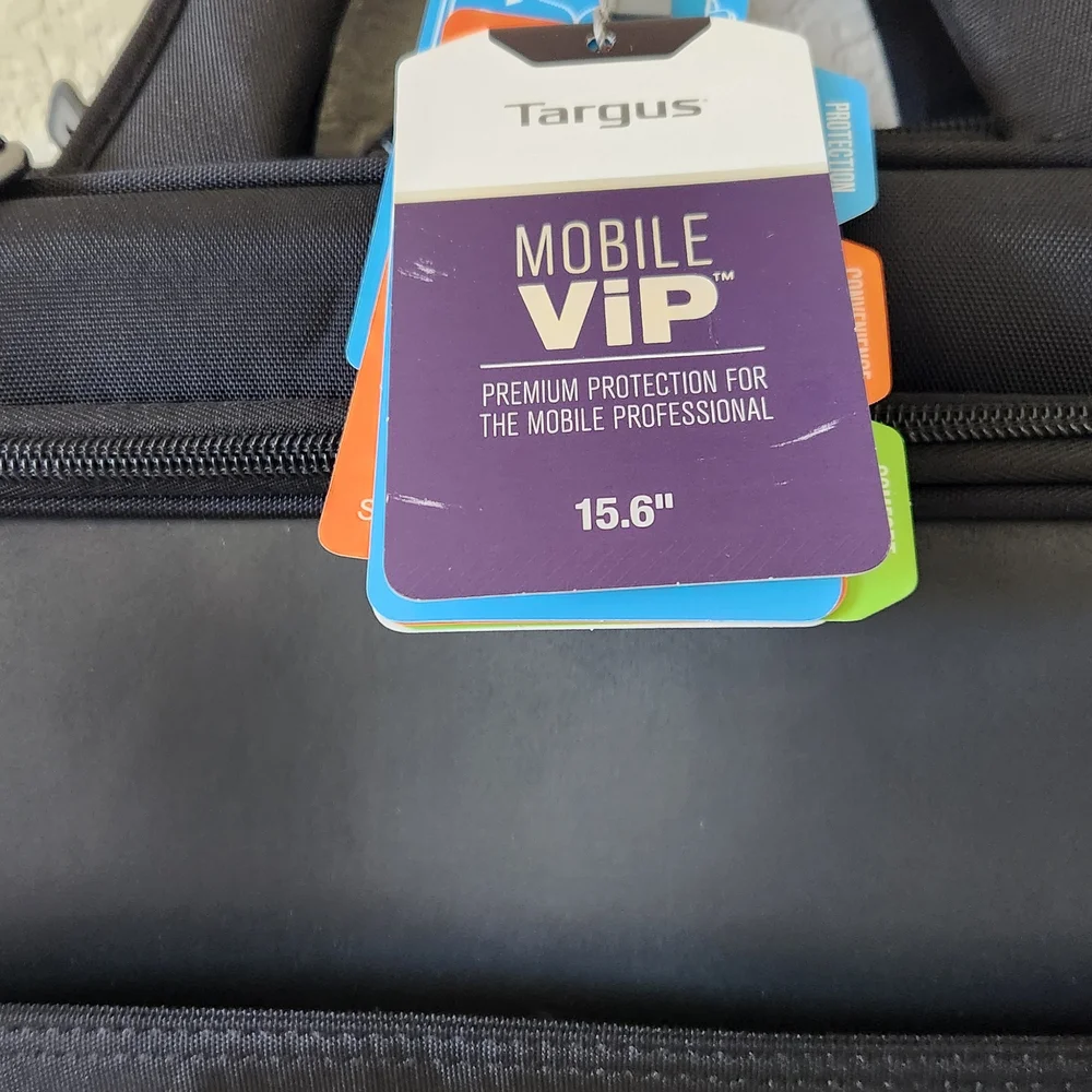 Targus Sleek Black Laptop Bag